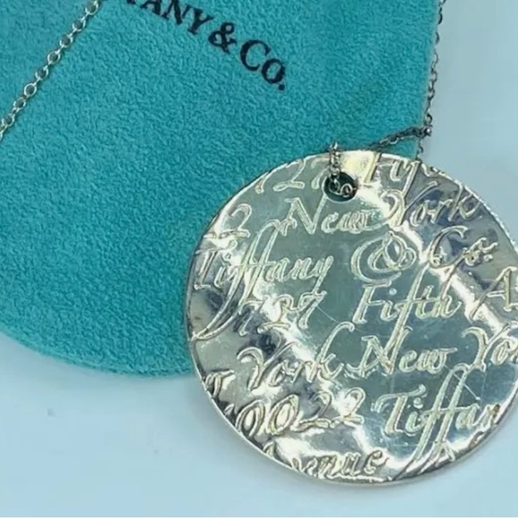 TIFFANY & CO. NOTES PENDANT - Picture 1 of 4